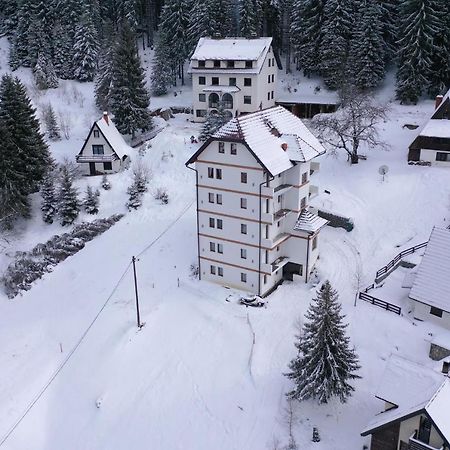 Apartment Petrovic Kopaonik Dış mekan fotoğraf
